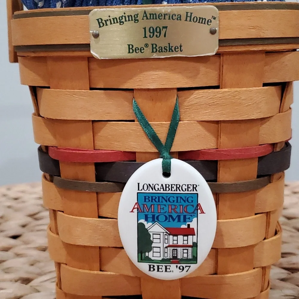 Longaberger 1997 Bee Basket Liner Tie-on & Protector Set